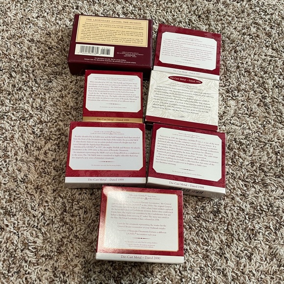 NWT hallmark train ornaments - Picture 9 of 12